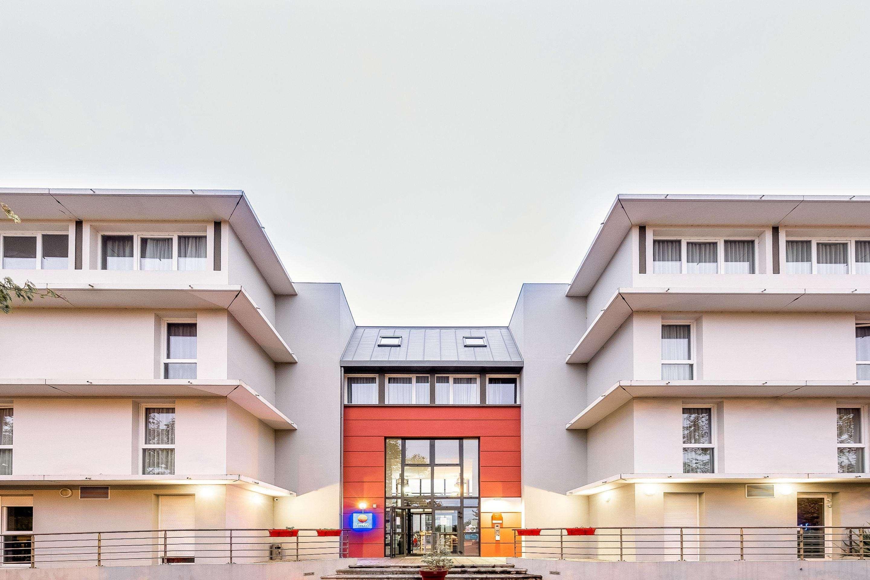 Comfort Suites Pau Idron Exterior foto