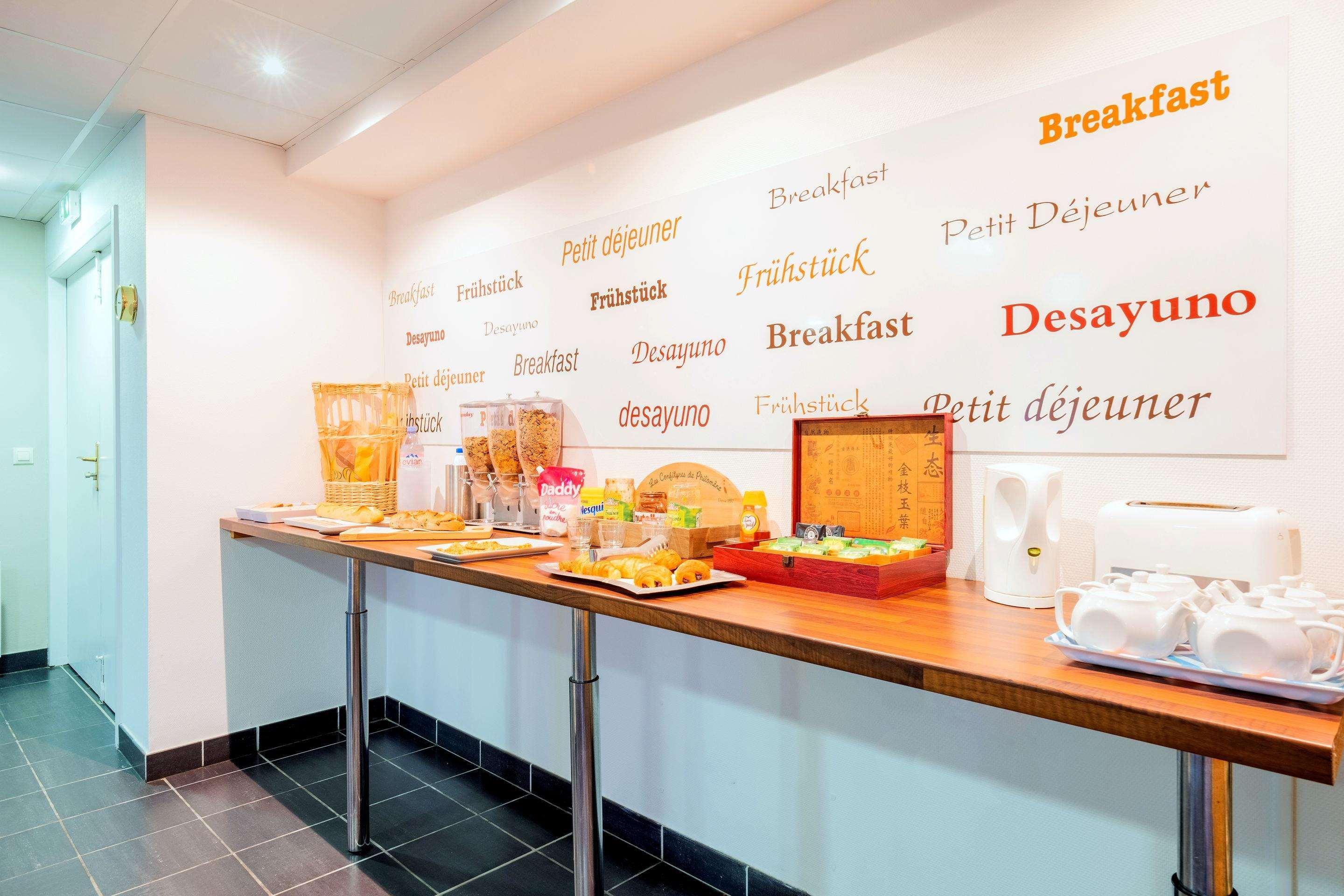 Comfort Suites Pau Idron Exterior foto