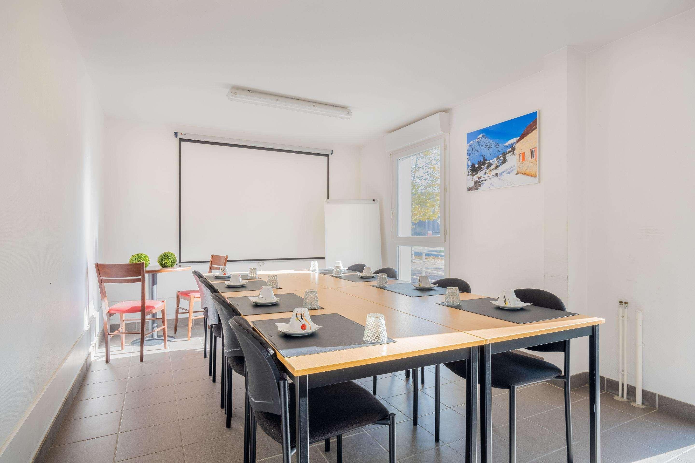 Comfort Suites Pau Idron Exterior foto