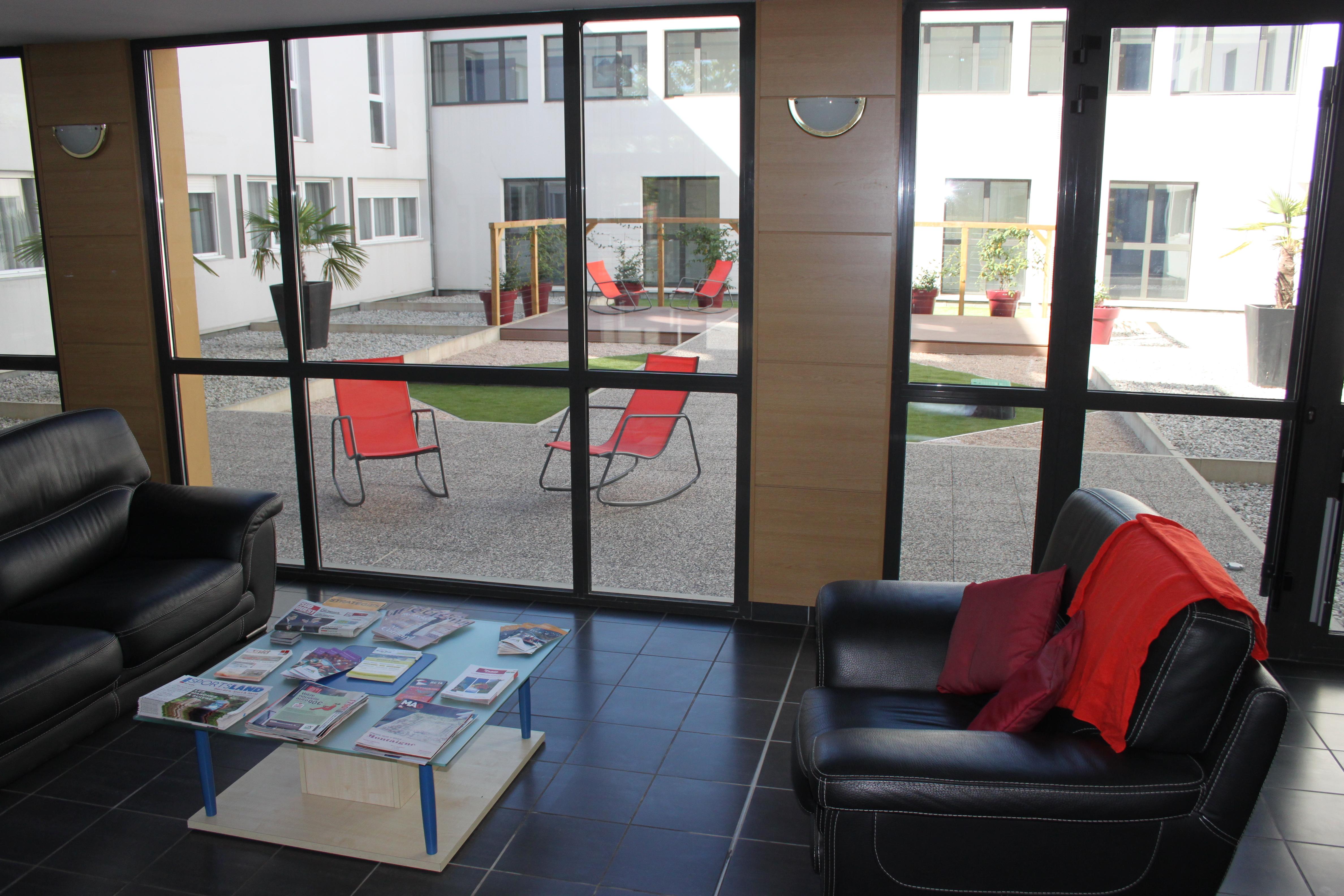 Comfort Suites Pau Idron Exterior foto