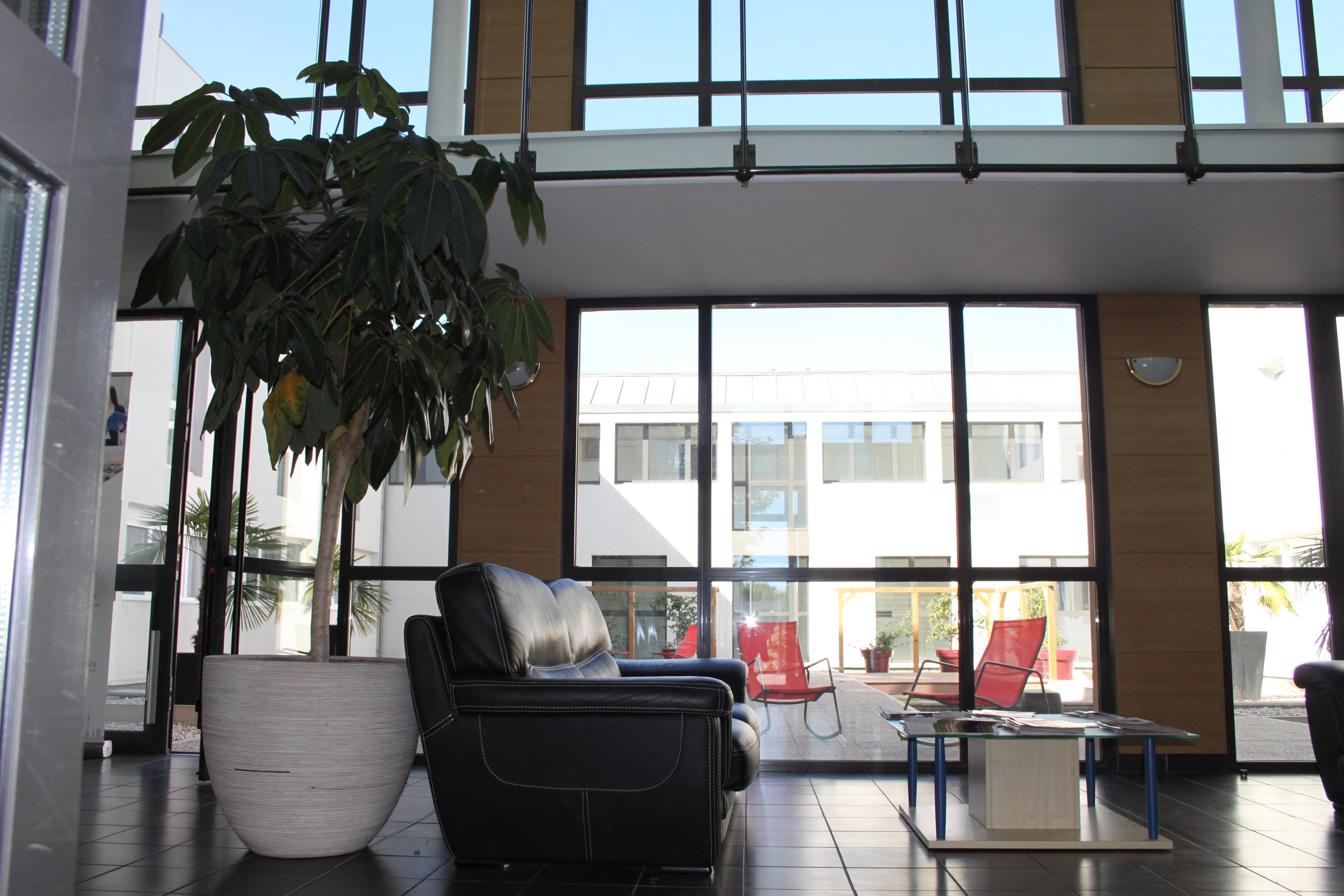 Comfort Suites Pau Idron Exterior foto